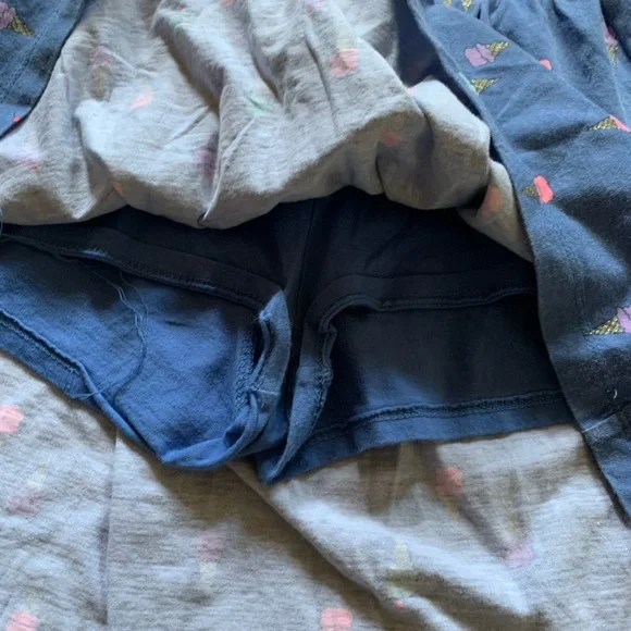 Oshkosh skirt - Picture 6 of 6